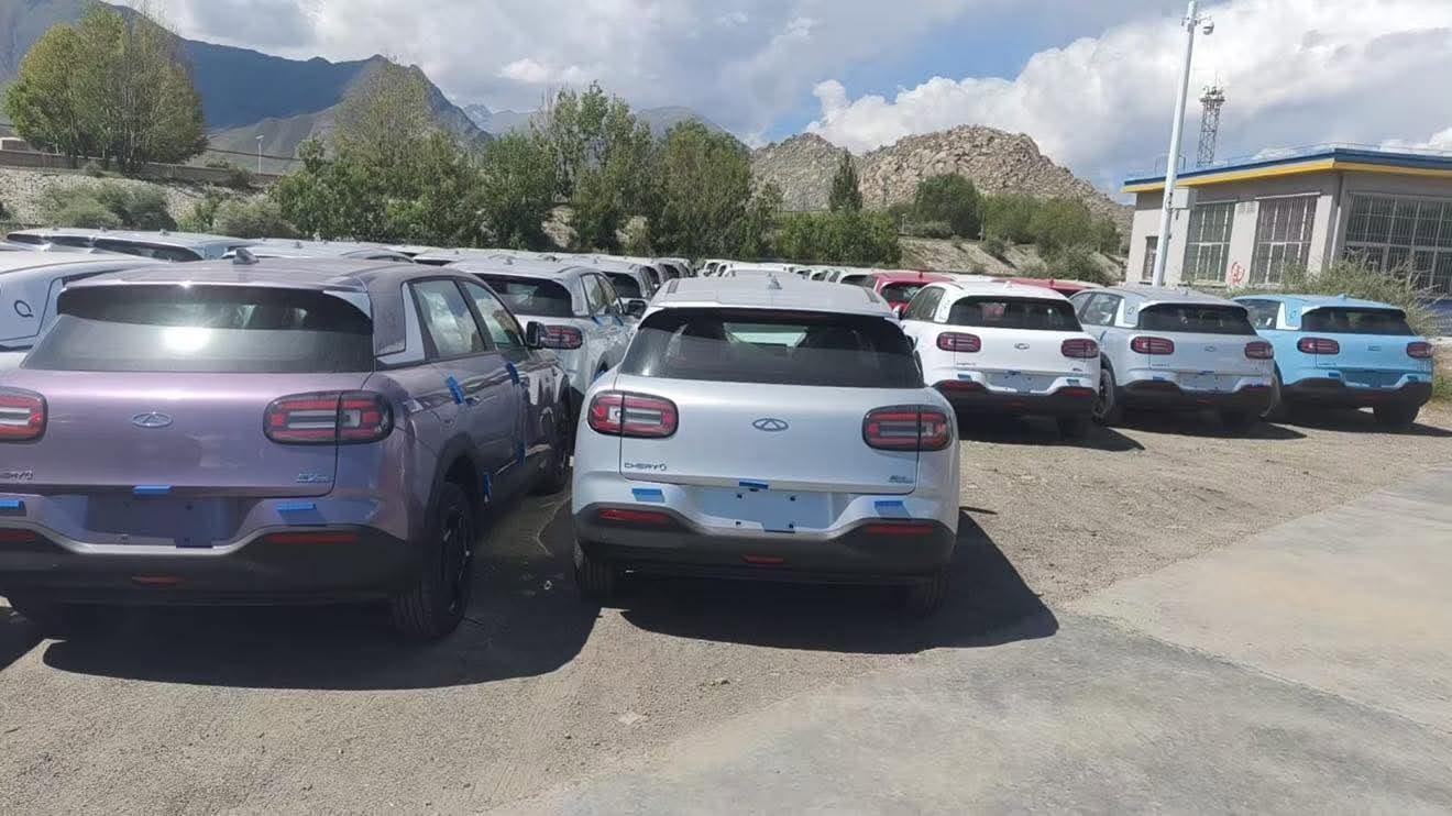 Chery Q नेपाल–चीन सीमा नाकामा, नेपाल प्रवेशका लागि तयार