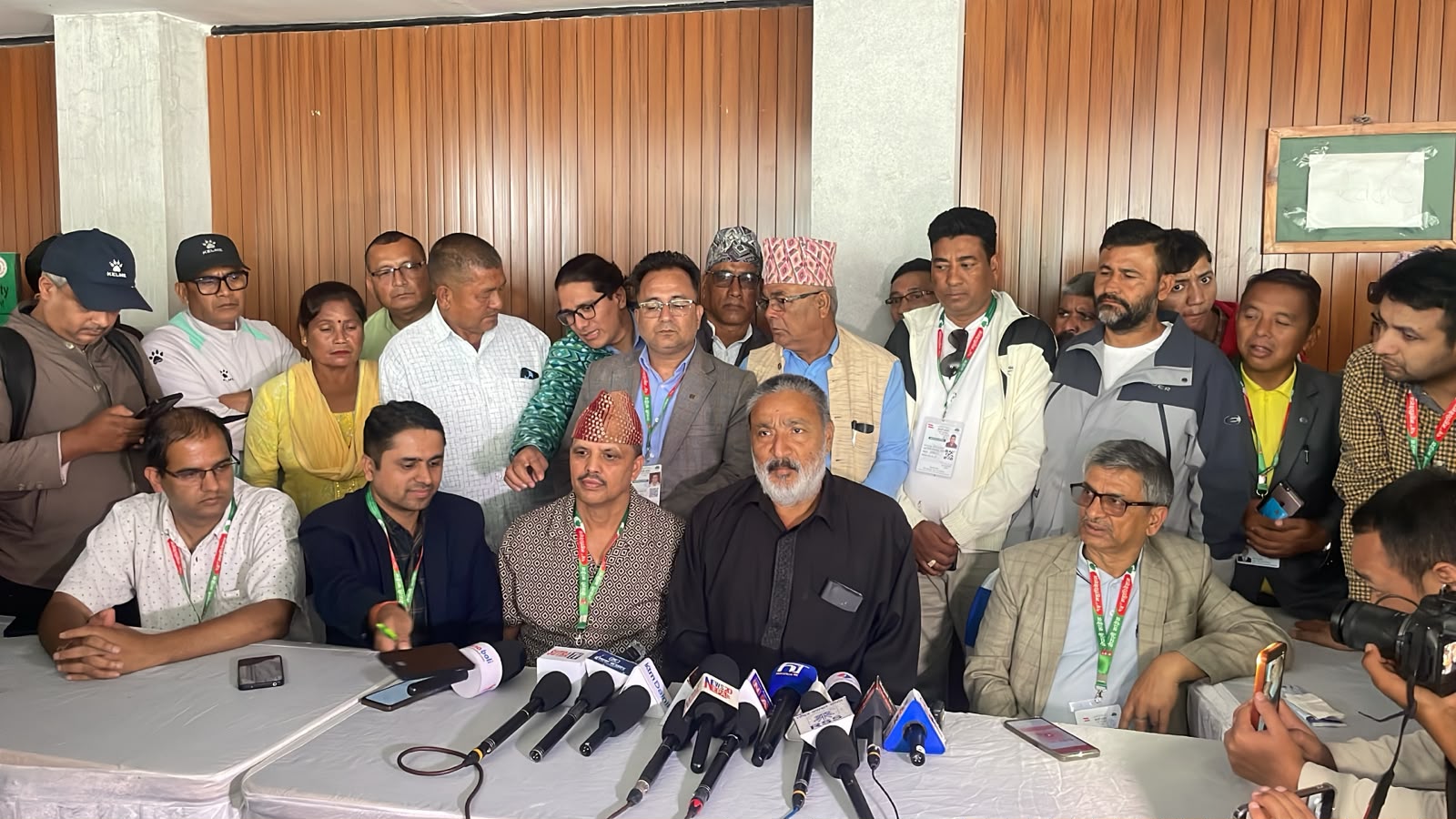 सभापतिका उम्मेदवार किशोरसिंह राठौरले लिए उम्मेदवारी फिर्ता