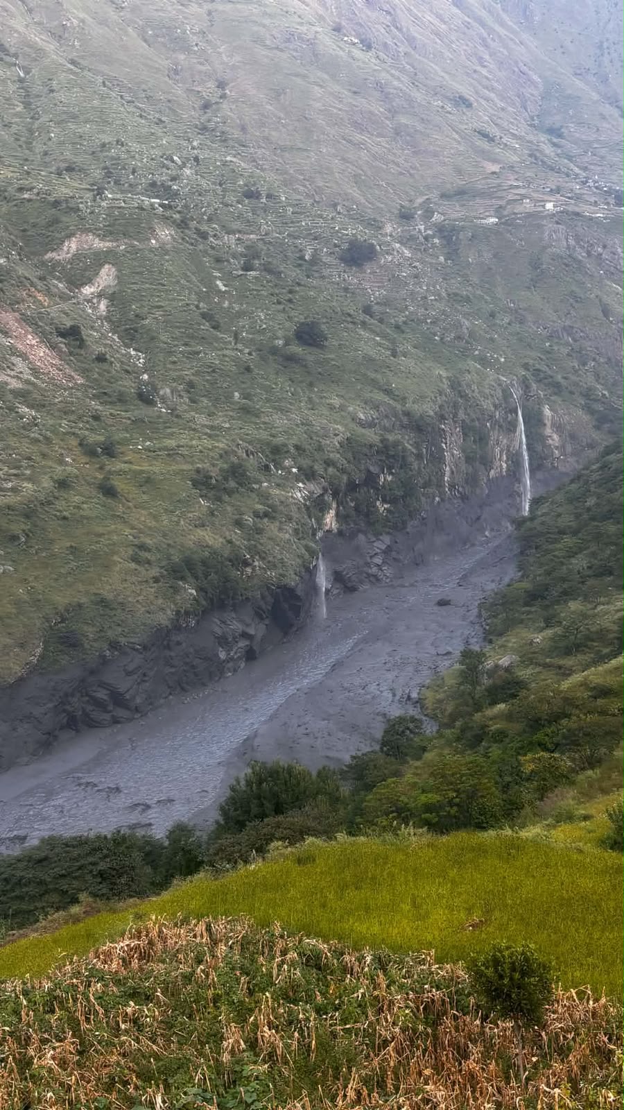 बूढीगण्डकीमा आएको बाढीको जोखिम मुग्लिनसम्म, सतर्क रहन प्रहरीले माइकिङ गर्दै